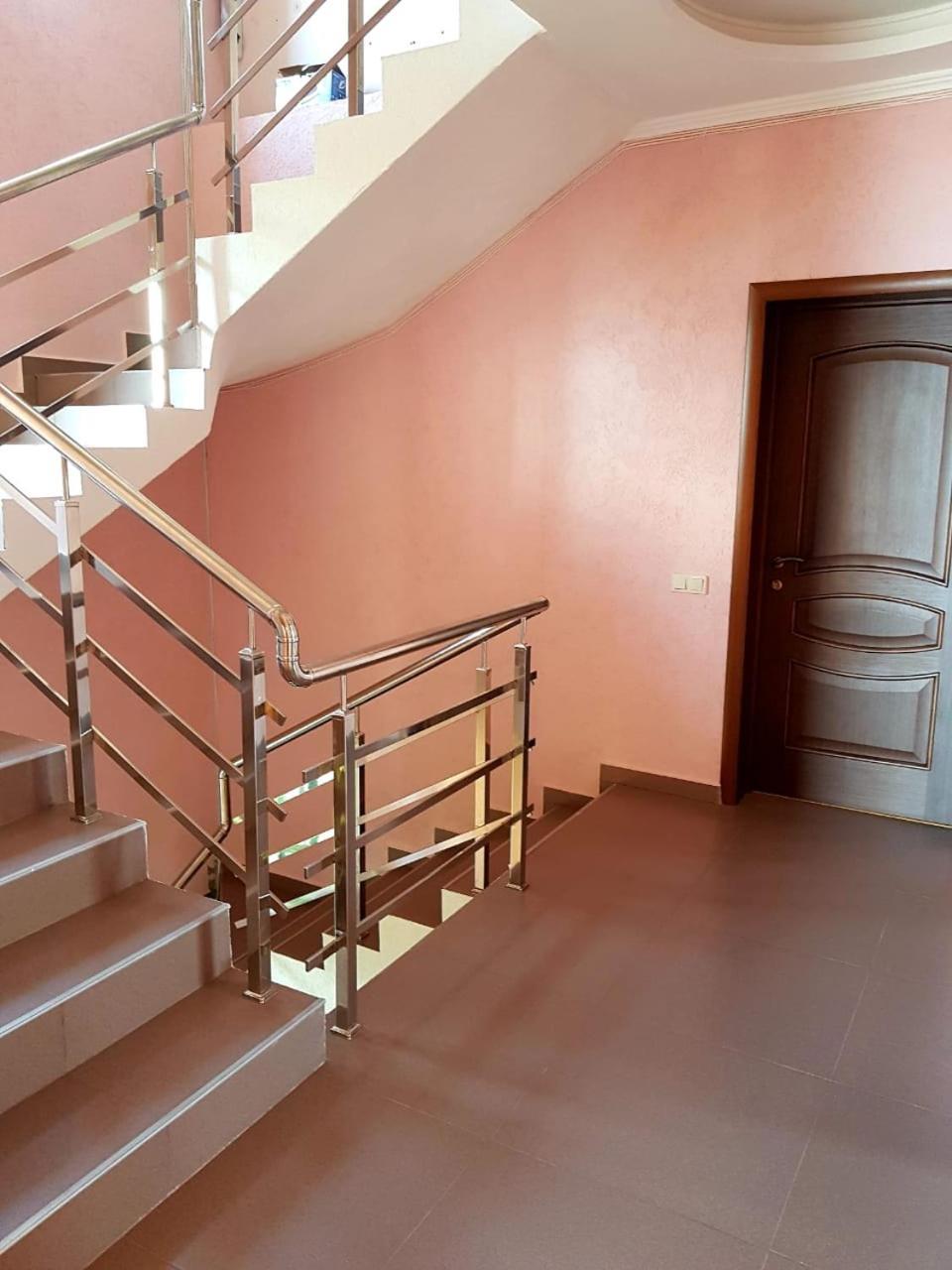 Guesthouse On Sovhoznaya 18 กากรา ภายนอก รูปภาพ