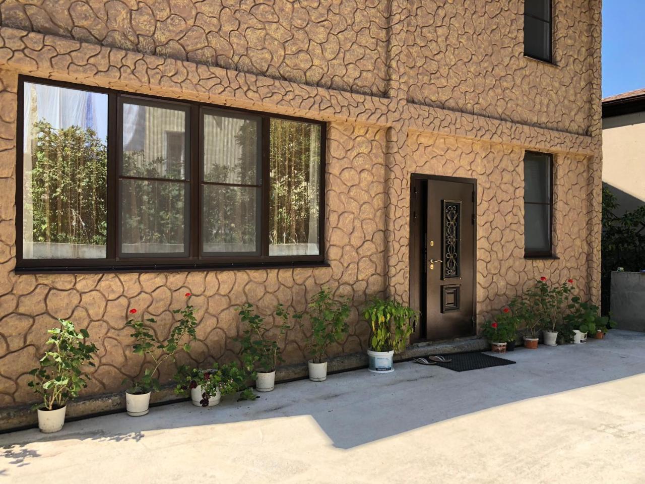 Guesthouse On Sovhoznaya 18 กากรา ภายนอก รูปภาพ