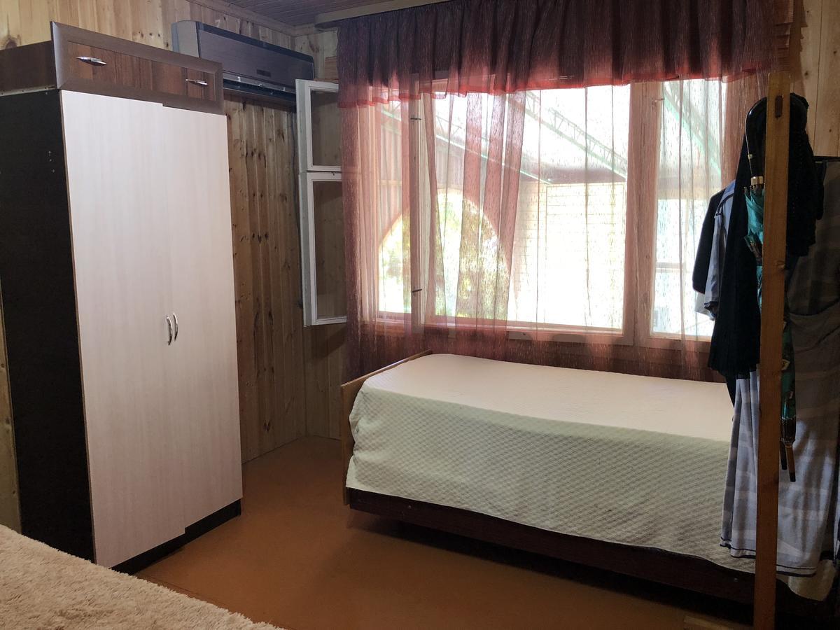 Guesthouse On Sovhoznaya 18 กากรา ภายนอก รูปภาพ